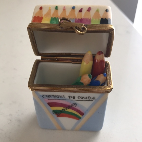 Limoges Crayons de Color / Colored Pencil box Peint a la Main